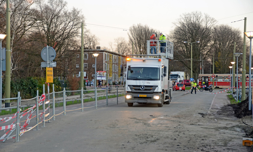 9 december Bovenleiding tramlijn 9 kapot door shovel Mr. P. Drooglever Fortuynweg Den Haag