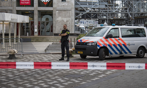 23 augustus Terreurdreiging bij Maassilo Rotterdam, Concert afgelast