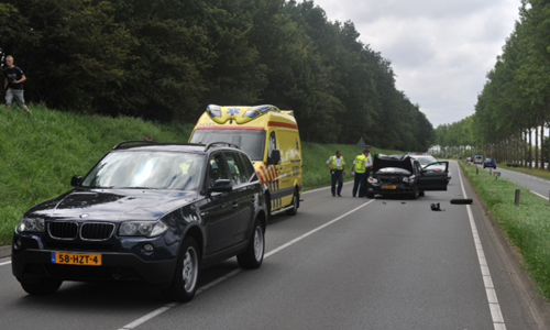 15 juni Kop-staart aanrijding Burgemeester Detmersweg Zoeterwoude
