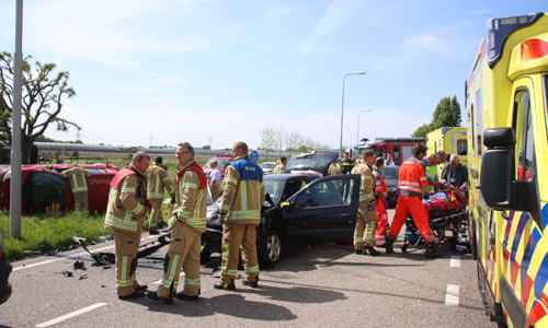 12 mei Zes gewonden bij ongeval met beknelling N218 Brielle