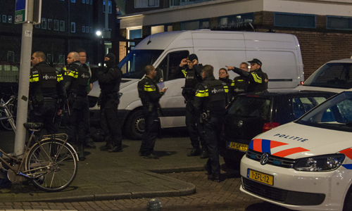 28 maart Drie aanhoudingen bij anti-terreuractie Rotterdam