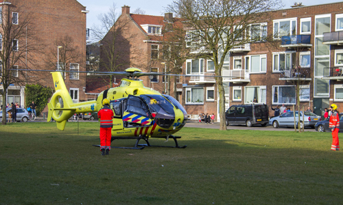 3 april Vrouw krijgt kokend heet vet over haar benen Boeierstraat Rotterdam