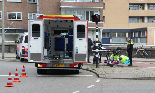 23 oktober Fietser aangereden op rotonde Oranjestraat Schiedam