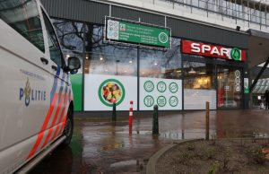 Spar supermarkt overvallen Stationsplein Schiedam