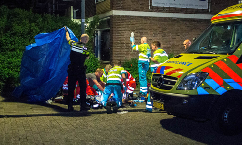 8 mei Man overleden na steekpartij Donker Curtiusstraat Schiedam