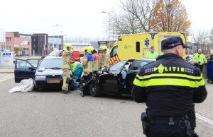 Gewonde bij forse aanrijding Kiotoweg Rotterdam