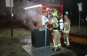 Acht containerbranden in twee uur tijd Vlaardingen