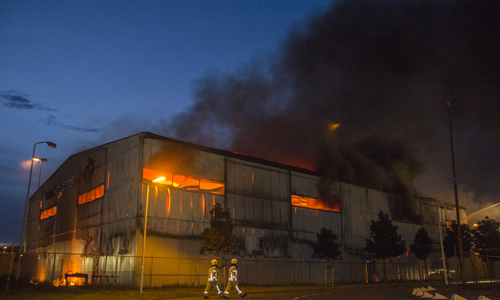 9 juli Zeer grote brand in loods Ophemertstraat Rotterdam