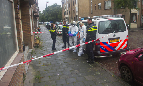 11 augustus Politie vindt overleden man na stankklachten