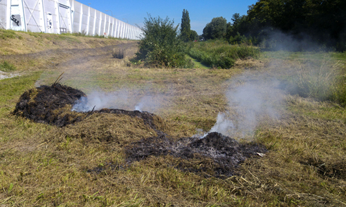 23 augustus Brandweer niet voor een gat te vangen Trekkade Vlaardingen