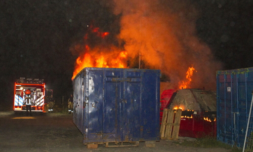 28 augustus Flinke blusklus voor de brandweer Zwanensingel Vlaardingen