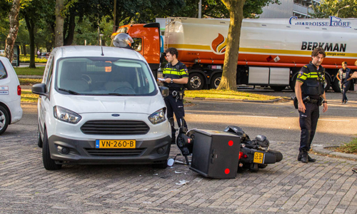 8 september Concurrenten botsen onderweg naar bezorgadres Willem Pijperstraat Schiedam