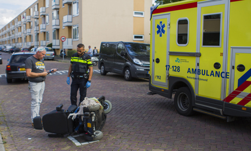 17 september Vrouw in scootmobiel geschept Kethelweg Vlaardingen