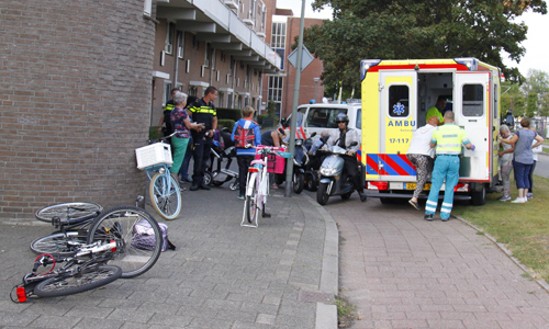 20 september Aanrijding tussen scootmobiel, fietster en scooter Schiedam