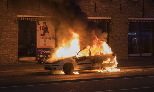 5 oktober Auto volledig uitgebrand Oranjestraat
