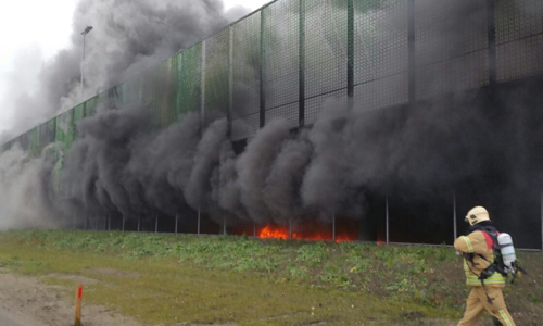 31 december Veel rookontwikkeling bij brand in parkeergarage van sportcomplex Zoomweg Schiedam