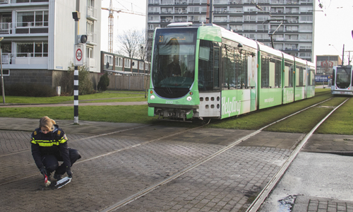 16 januari Tramverkeer gestremd na aanrijding Van Haarenlaan Schiedam