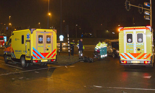 13 februari Scooterrijder gewond bij aanrijding Schiedamsedijk Vlaardingen
