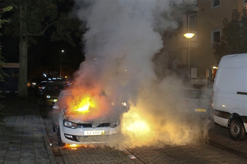 27 oktober Auto zwaar beschadigd na brand Dotterbloemstraat Vlaardingen