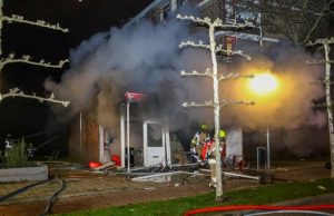 5 december Uitslaande brand na explosie snackbar Parkweg Schiedam