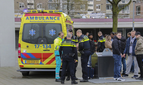 11 maart Ambulance en traumahelikopter gealarmeerd voor een incident op straat Van Baerlestraat Vlaardingen