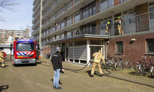 12 maart Man op tijd huis uit bij keukenbrand Koninginnelaan Vlaardingen