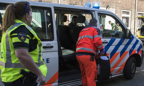 15 maart Vrouw zwaargewond na steekpartij Wattstraat Schiedam