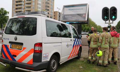 15 mei Reclamebord door brandweer dichtgemaakt Churchillweg Schiedam