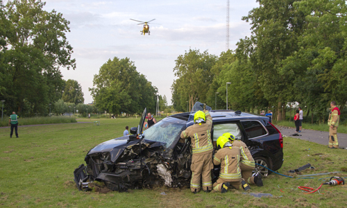 27 mei Engeltjes op schouder vader en dochters Watersportweg Vlaardingen