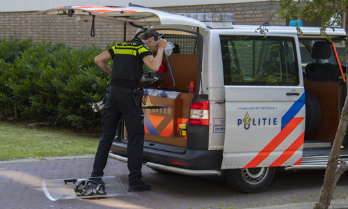 14 juni Jongetje bekneld met voet tussen trapper Bart Verhallenplein Schiedam