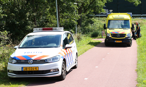 11 augustus Vrouw gewond bij aanrijding Trekkade Vlaardingen
