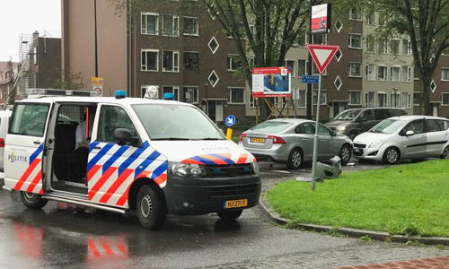 31 augustus Flinke schade na aanrijding Van Beethovensingel Vlaardingen