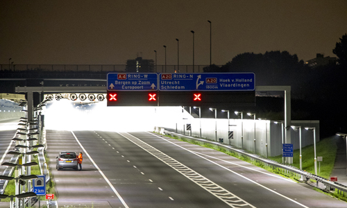 5 september Ketheltunnel A4 dicht voor brandweeroefening Schiedam