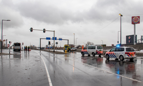 13 december Ongeval op nieuwe busoversteek Vijfsluizen Mr. L.A. Kesperweg Vlaardingen