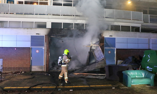 30 december Flinke brand in leegstaand pand Floris de Vijfdelaan