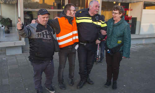 26 maart Brandweer verrast bewoners tijdens inzet De Blijhof Schiedam