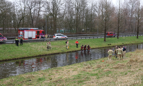 2 april Groot alarm voor fiets in het water Bosdreef Rotterdam