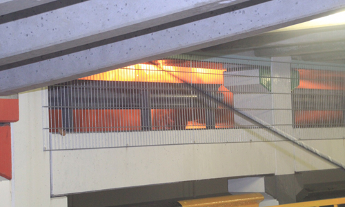 23 november Auto in brand in parkeergarage Vlaardingen