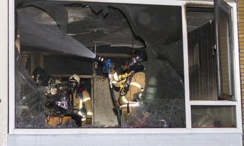 28 november Uitslaande brand legt woning in de as Loeffstraat Schiedam