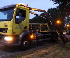 25 juni Auto in de berm, bestuurder met de schrik vrij Maassluissedijk Vlaardingen 25 juni Auto in de berm, bestuurder met de schrik vrij Maassluissedijk Vlaardingen
