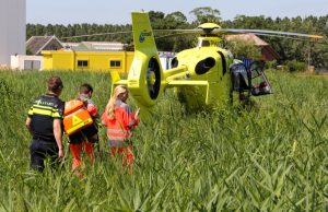 Scooterrijder ernstig gewond na val S-Gravelandseweg Schiedam