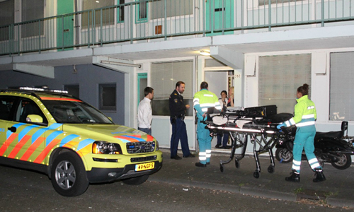 4 mei Vrouw valt van 3 hoog tijdens feestje Vlaardingen