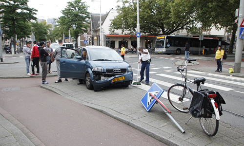 2 september Veel schade na aanrijding Rotterdam