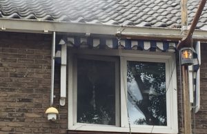 Brand op zolder van woning Molensingel Schiedam