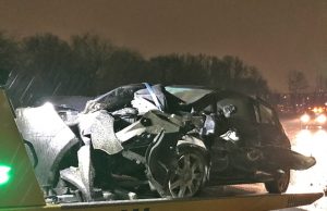 Auto ondersteboven afrit A4 af Hargalaan Schiedam
