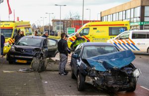 Aanrijding met gewonden Industrieweg Rotterdam