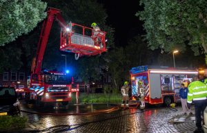 Woningbrand na blikseminslag Van Schravendijkplein Vlaardingen