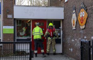 School tijdelijk ontruimd door gaslucht Philips de Goedestraat Vlaardingen