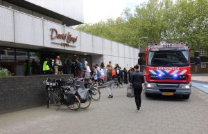 Sportschool ontruimd na brand in sauna Benthemplein Rotterdam