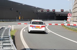 Ketheltunnel dicht door ongeval in de tunnel A4 Schiedam
